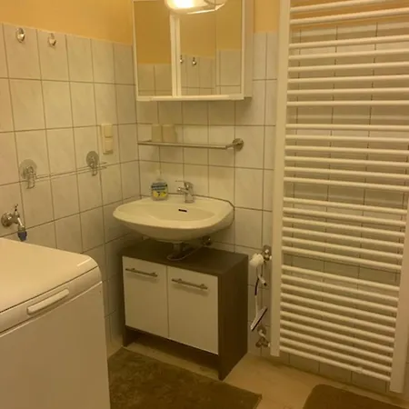 Apartamento 1 In Mit Pkw Stellplatz