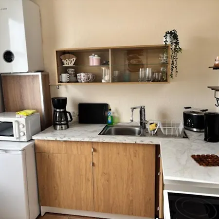 1 In Mit Pkw Stellplatz